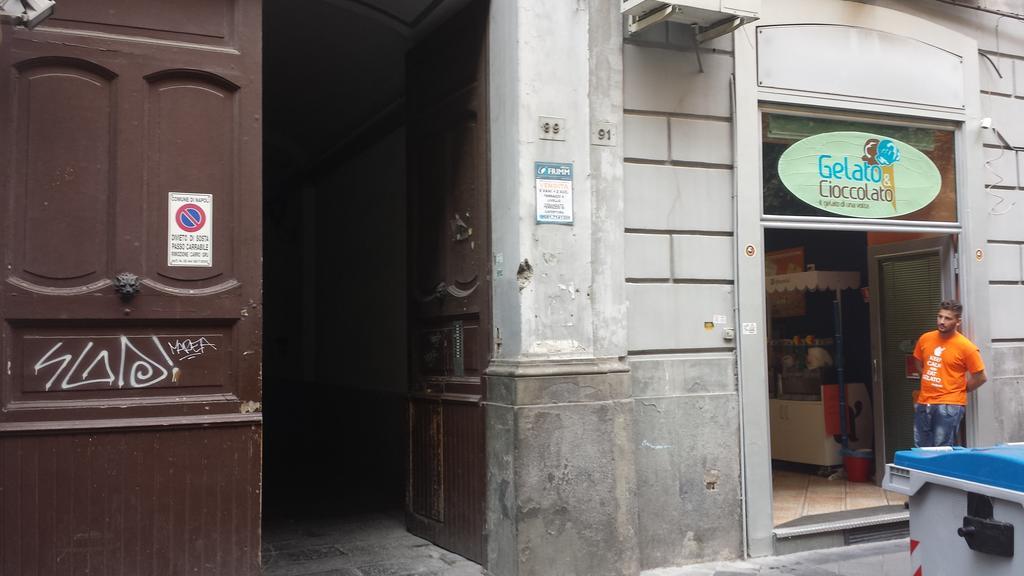 大教堂89酒店 那不勒斯 外观 照片